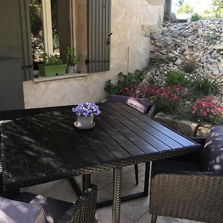 Juste Derriere Chez Nous Villa Boulbon Eksteriør bilde